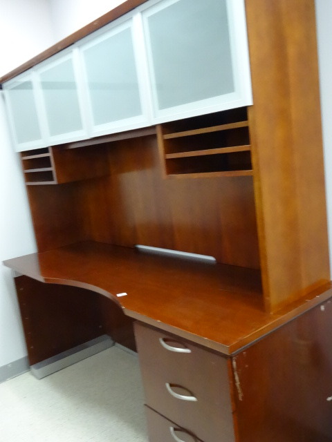 Desk with Hutch