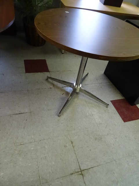 Round Table
