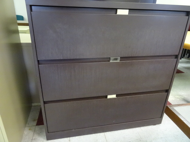 Lateral File