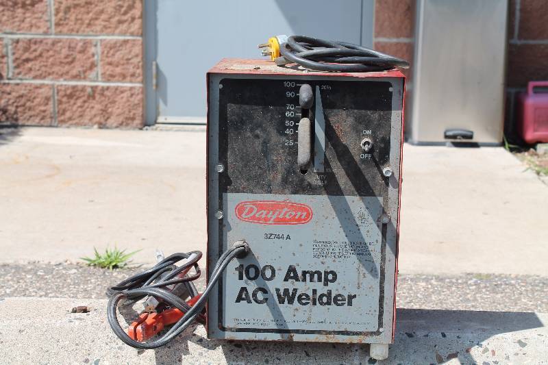 AC welder
