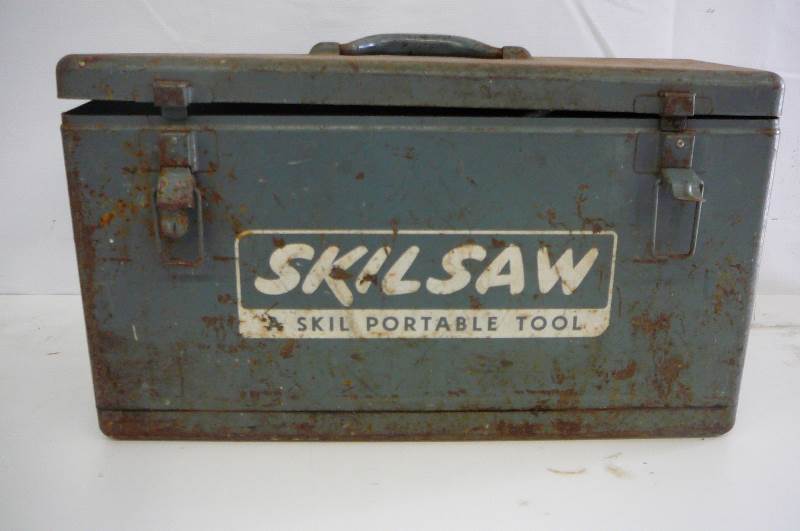 Skill saw Model 77 Super Duty and Case Works