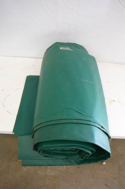 Vinyl 24x30 Green
