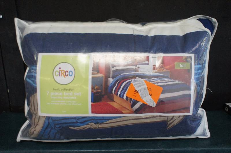 Circo Full 7pc Bed Set