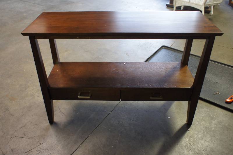 Leick Delton Storage Console Table w Drawers