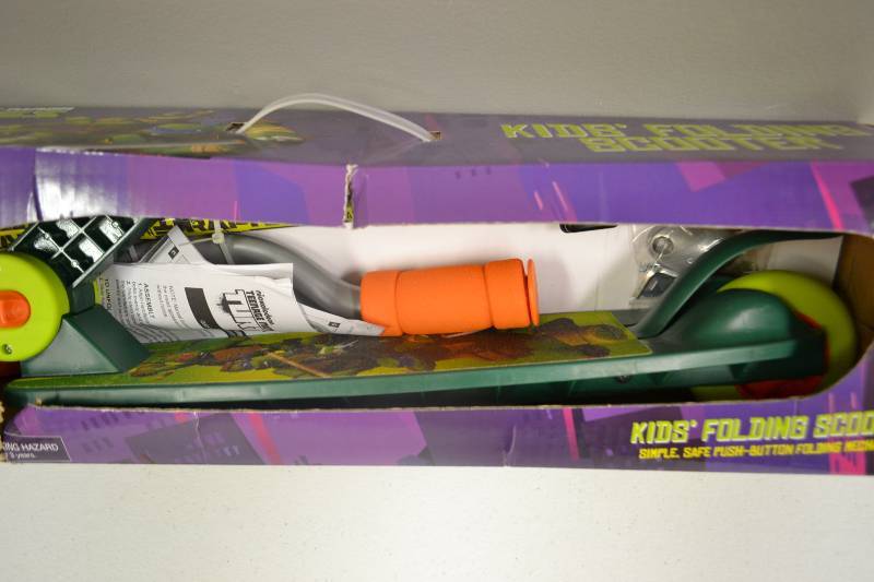 New Teenage Mutant Ninga Turtles Kids Folding Scooter