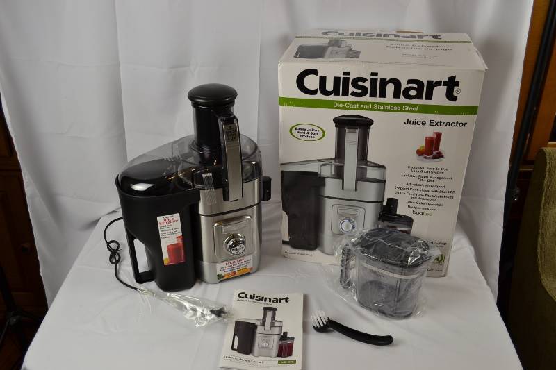 New Cuisinart 5 Speed Juice Extractor