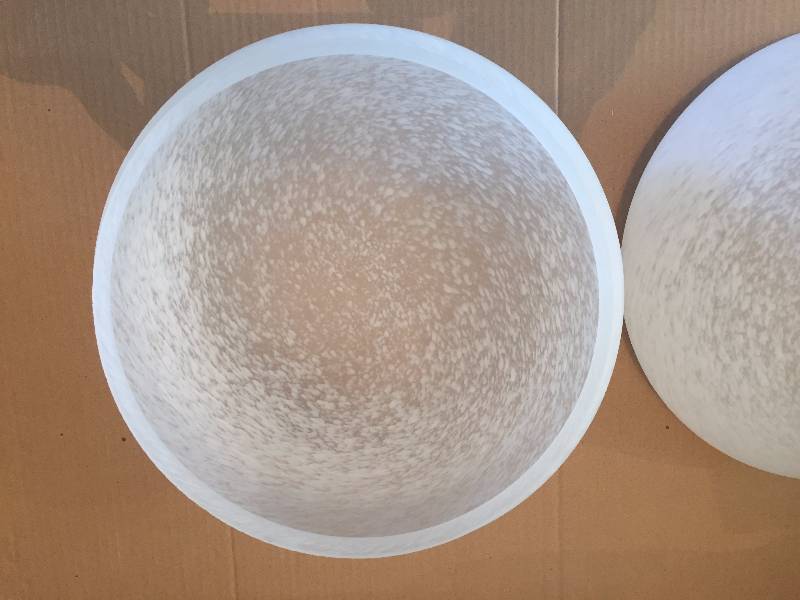 FROSTED LIGHT GLOBE