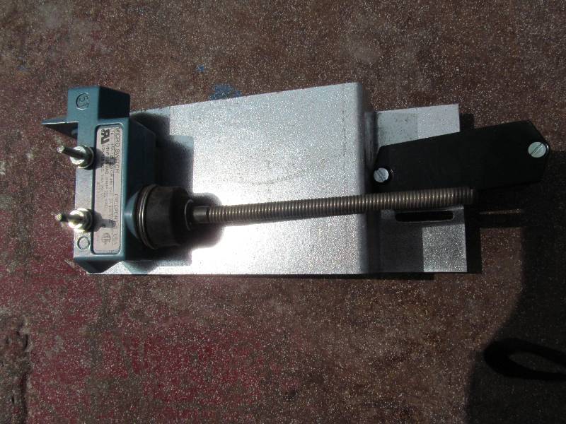 Micro End Switch