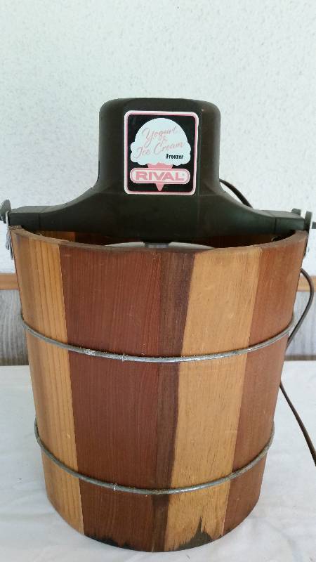 Ice Cream Maker