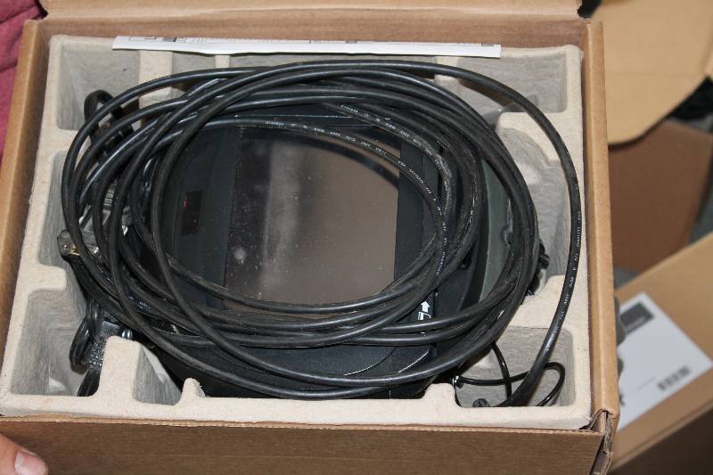 lot 15 image: Hypercom Optimum L5300 Credit Card Terminal wDigital Display Original Packaging With Cords.