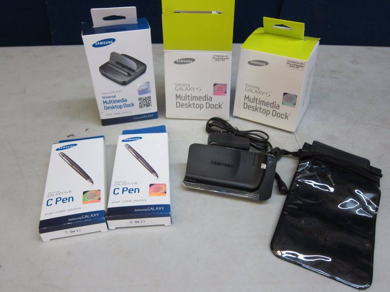 Samsung Galaxy Docks & C Pens