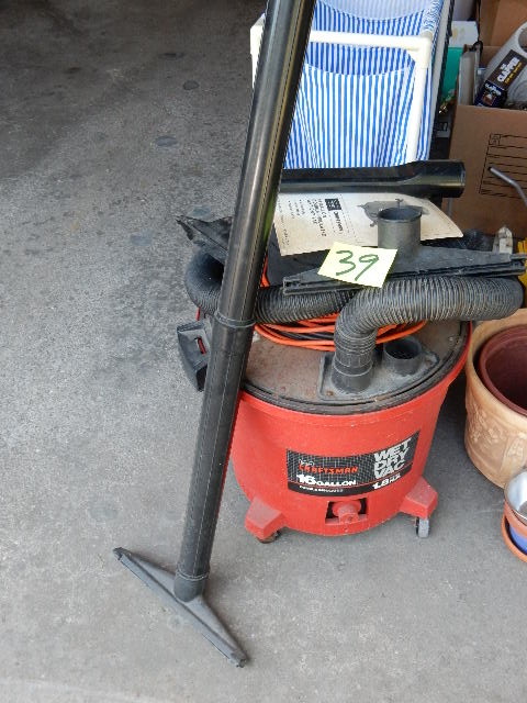 lot 39 image: Sears Craftsman, 16 Gallon Wet Dry Vac