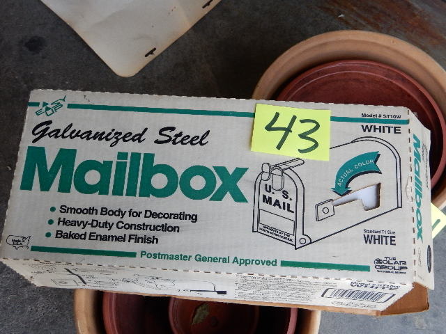 lot 43 image: Galvanized Mailbox.. New.. White color
