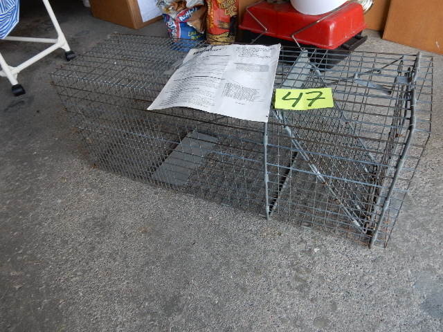 lot 47 image: HAVAHART, Live Animal Trap