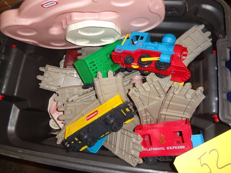 lot 52 image: Kids Toys, Playschool