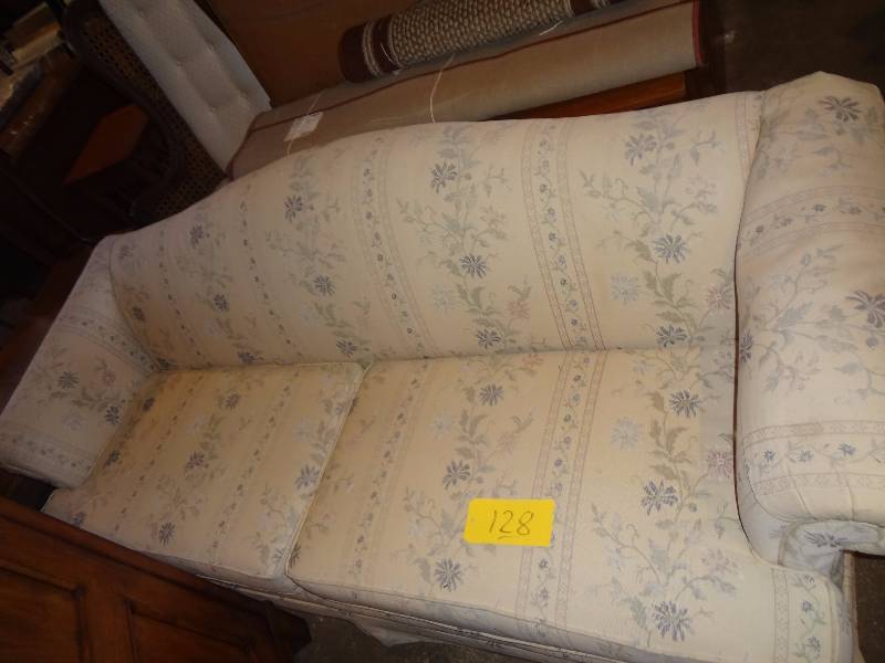lot 128 image: Couch