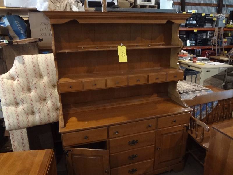 lot 140 image: Ethan-Allen Provincial Style Side Board
