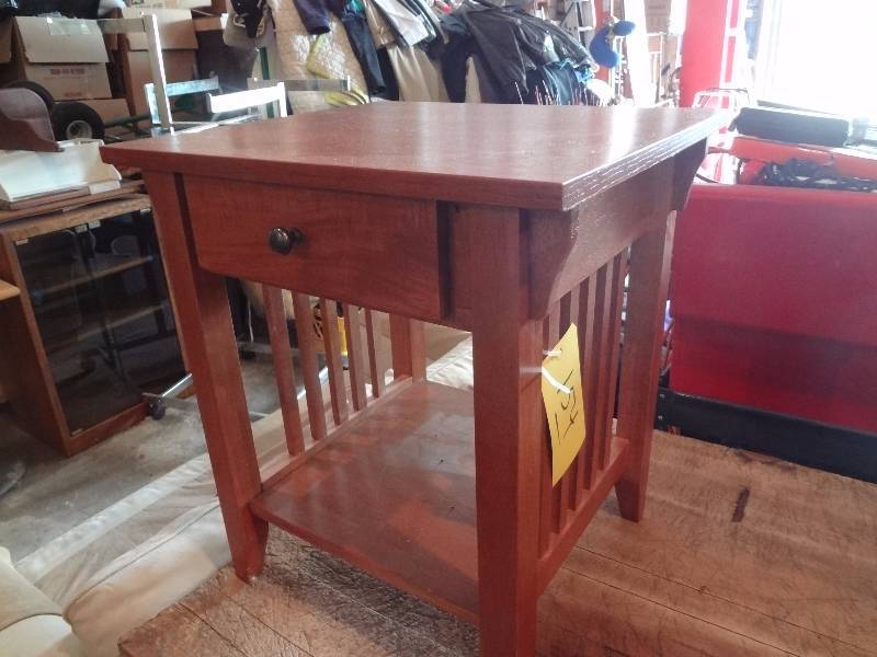 lot 154 image: Mission Style Small Table