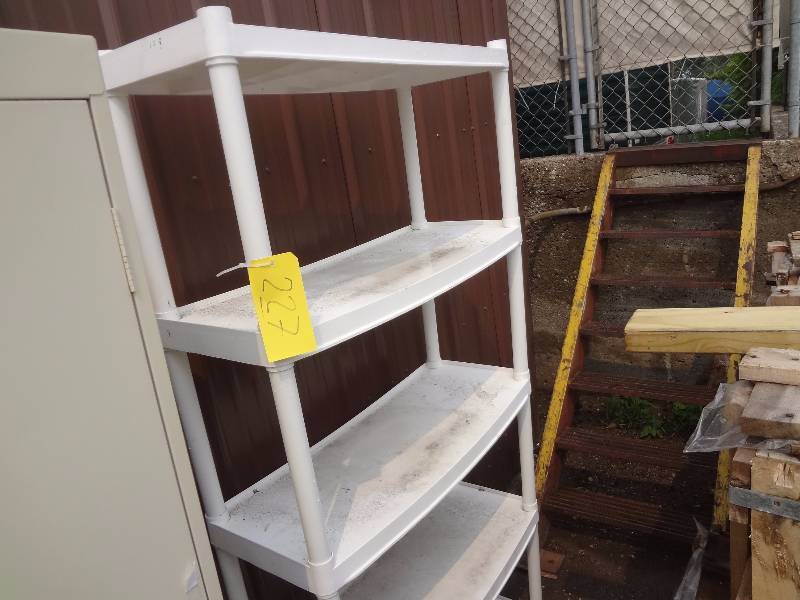 lot 227 image: Plastic Shelf