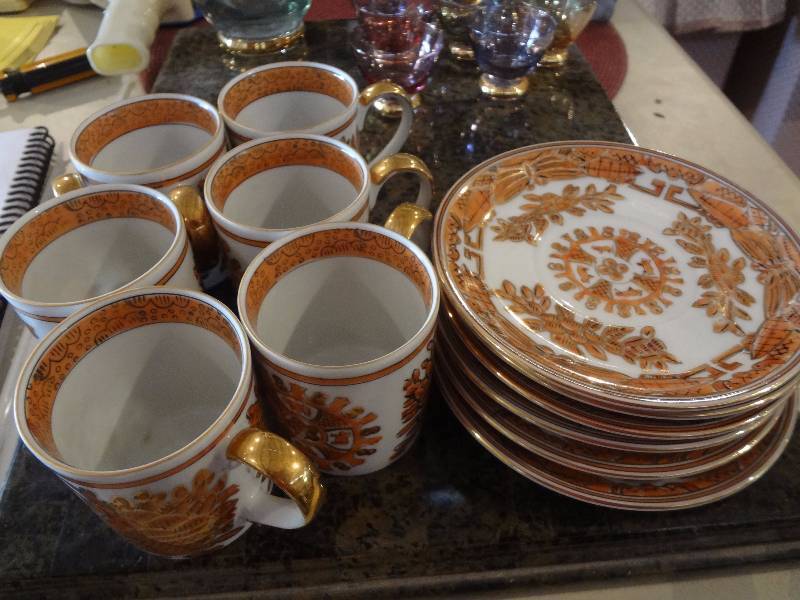 lot 381 image: Petite Demitasse Set, Petite Decanter Set