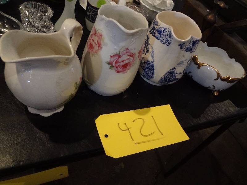 lot 421 image: Norwegian Pitcher, Others