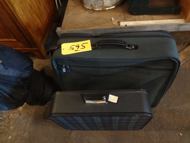 lot 595 image: Two Pieces of Luggage