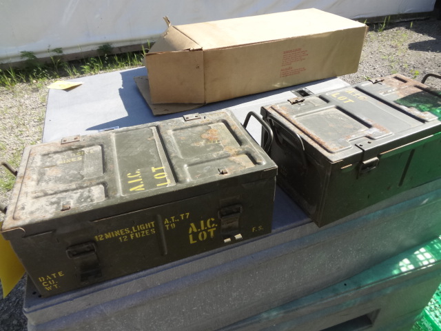lot 619 image: Pair of Ammo Boxes