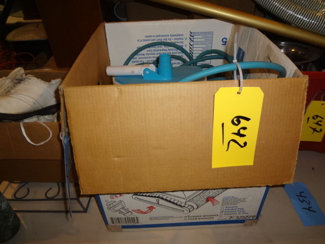 lot 642 image: Pool Cleaner, Hoses