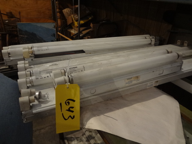 lot 643 image: Lights
