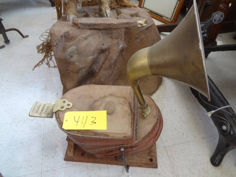 lot 443 image: Foot Powered Brass Ships Horn
