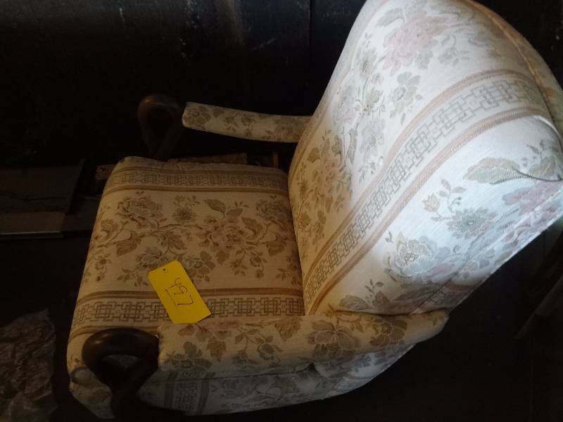 lot 497 image: RockerChair, Swan Arms