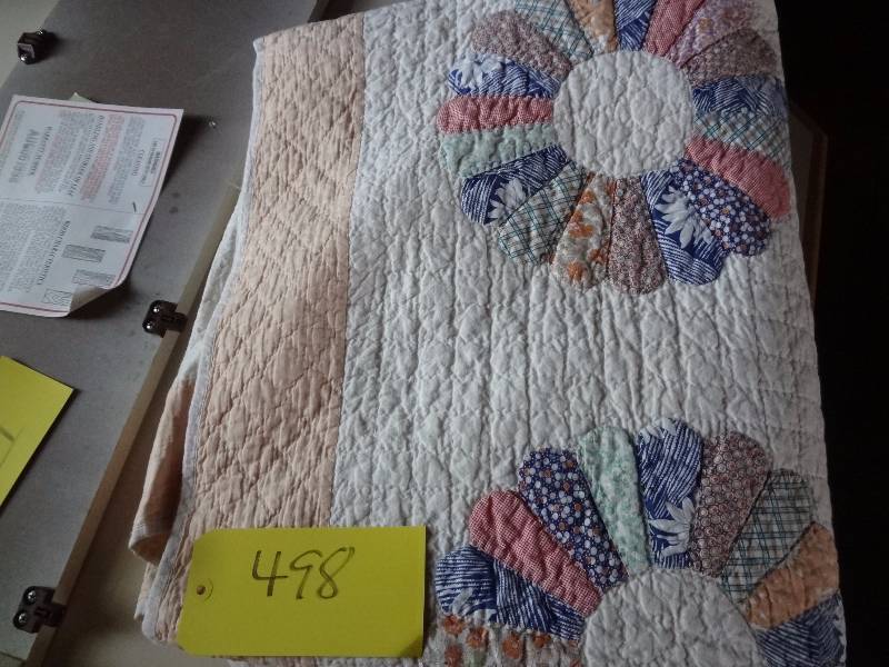 lot 498 image: Very Old Single Bed Quilt