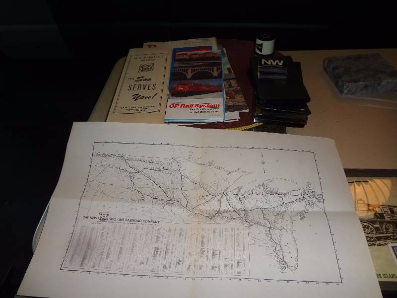 lot 513 image: (3) Soo Line Maps, other railroad things