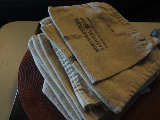 lot 517 image: Lot of Money Bags