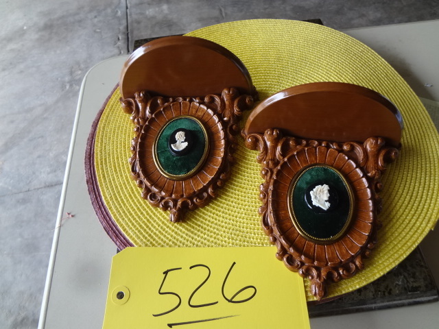 lot 526 image: Pair of Cameo Wall Sconces