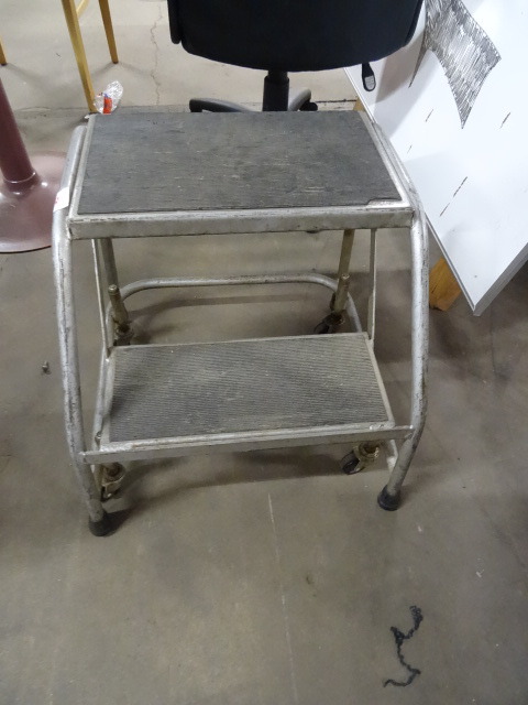 Metal Step