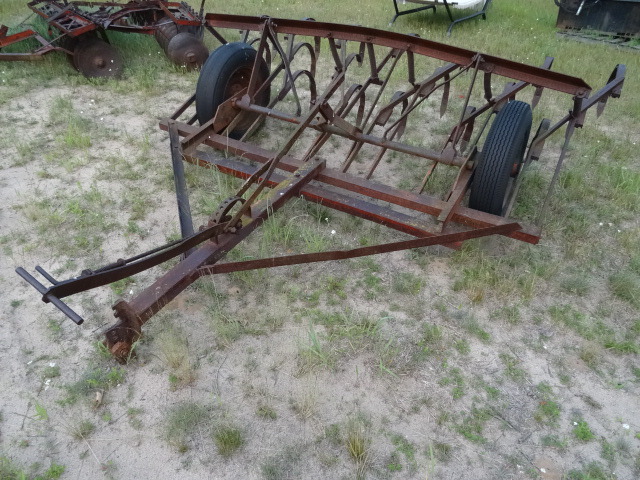 9 pull type digger