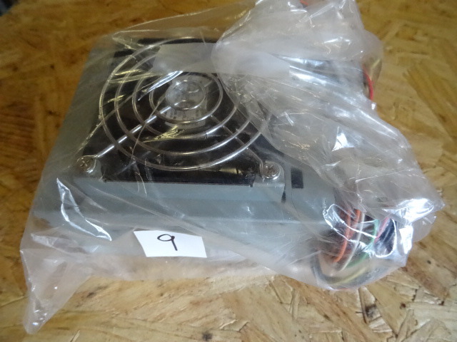 lot 9 image: 90 Watt Compaq AT Power Supply
