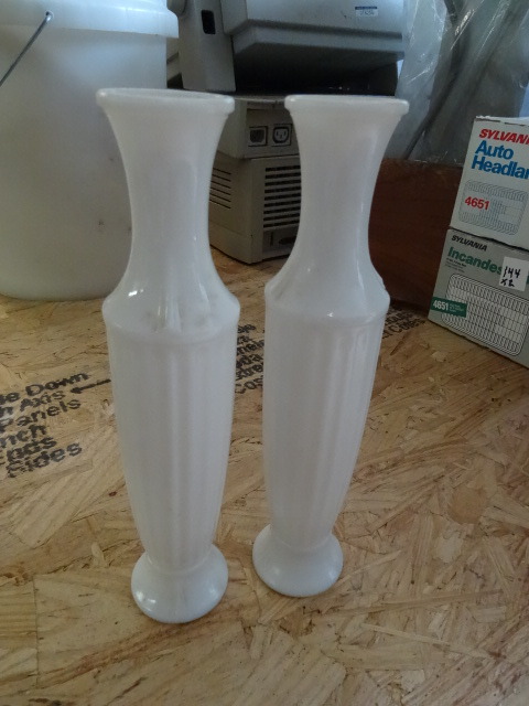 lot 82 image: Pair of Milk Glass Rose Vases