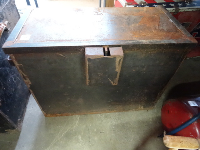 lot 110 image: Home Made Steel Lock Box