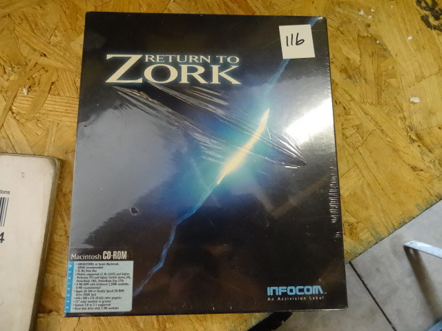 lot 116 image: Return to Zork (Macintosh)