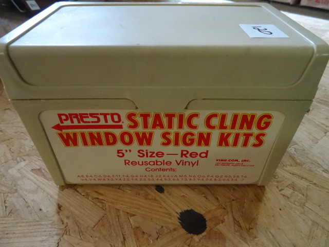lot 120 image: Presto 5 Static Cling Sign Kit