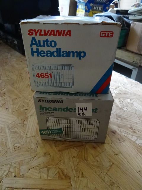 lot 144 image: 2 Headlamps (New)