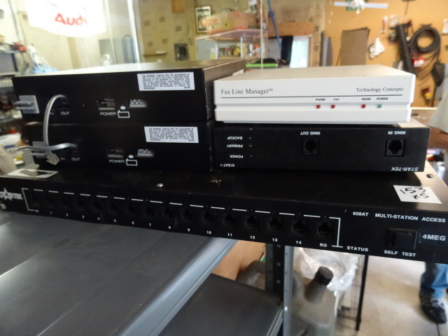 lot 153 image: Misc Office Telephone Equipment (5 units)