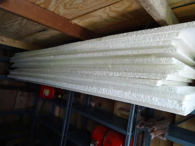 lot 184 image: Styrofoam sheets