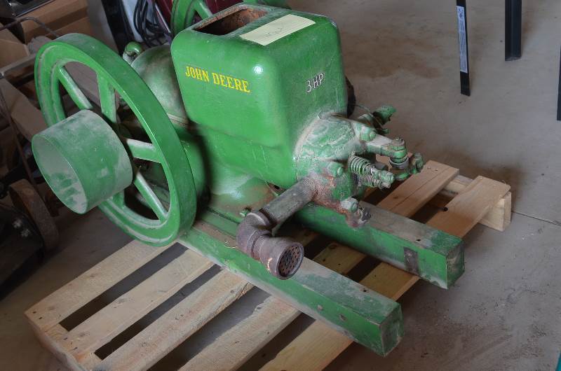 John Deere Hit and Miss