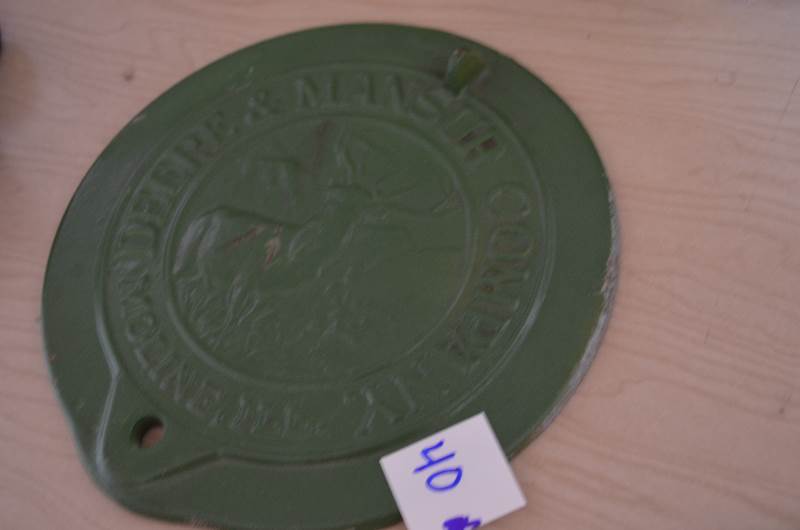 Metal Deere & Mansur Sign