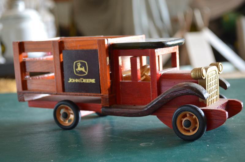 John Deere Truck