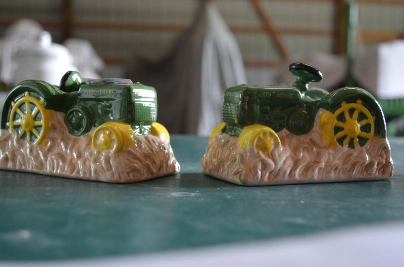John Deere SaltPepper