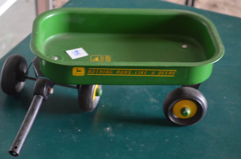 John Deere Mini Kids Wagon